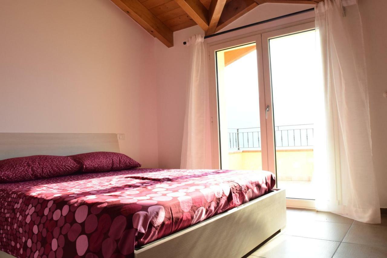 Appartamento Agnesi Monte Isola Esterno foto