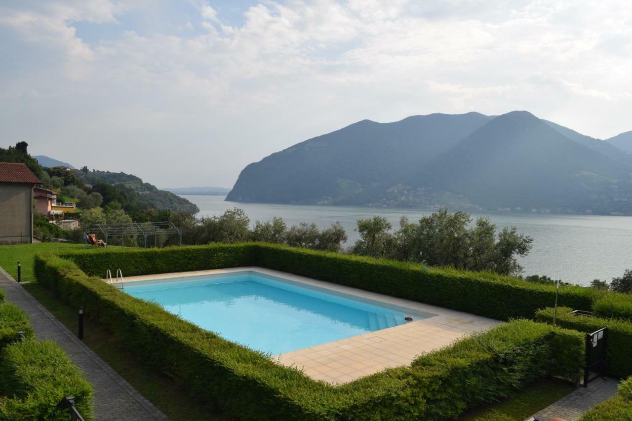 Appartamento Agnesi Monte Isola Esterno foto